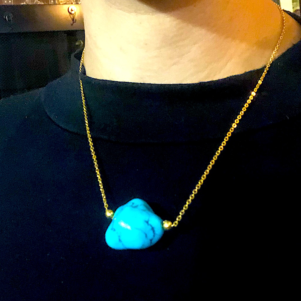 Simple Gold Toned Chain With Real Genuine Turquoise Nugget